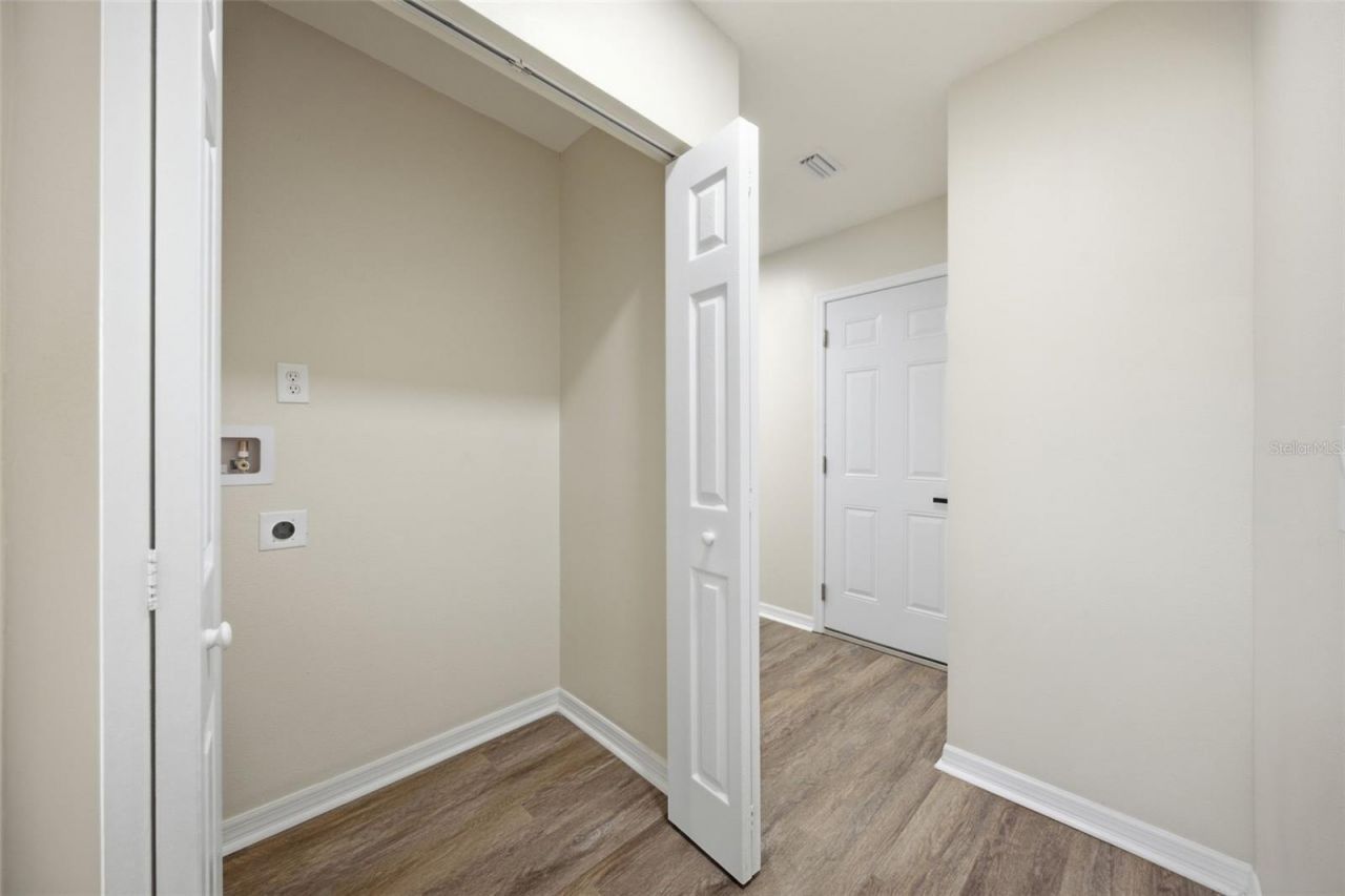 2051 Magnolia Drive , Clearwater, FL 33764 Photo
