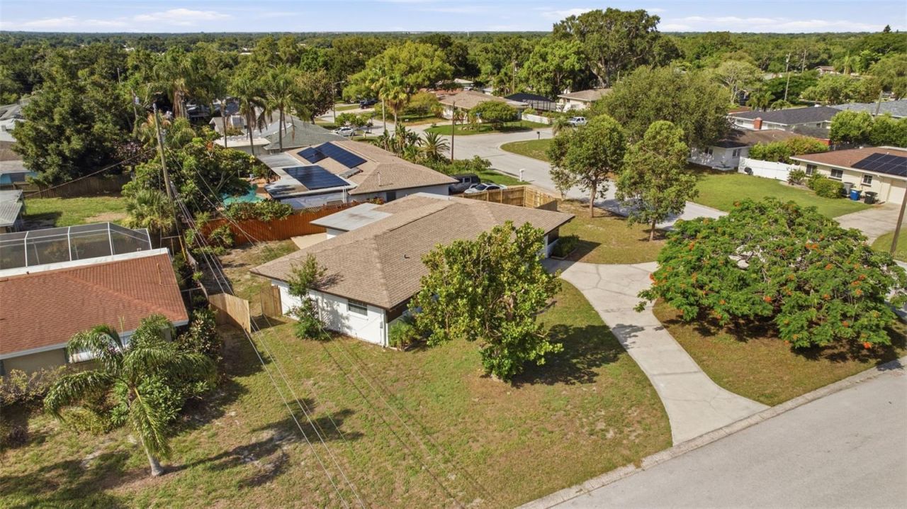 2051 Magnolia Drive , Clearwater, FL 33764 Photo