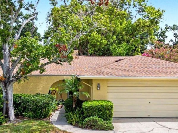 1100 PERSIMMON DRIVE , PALM HARBOR, FL 34683