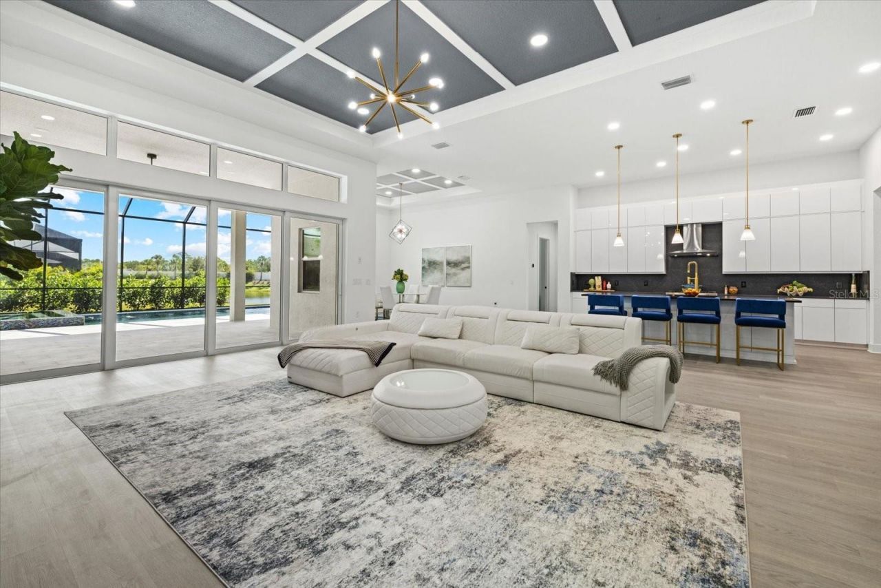 8133 Nevis Run, Lakewood Ranch, FL 34202 Photo