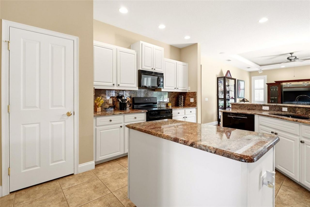3196 Hawks Ridge Drive , Lakeland, FL 33810 Photo