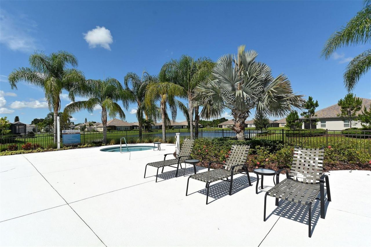 4866 Maymont Park Circle, Bradenton, FL 34203 Photo