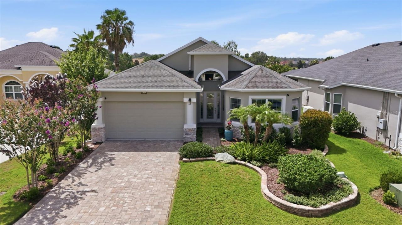 8732 Providence Court, Mount Dora, FL 32757 Photo