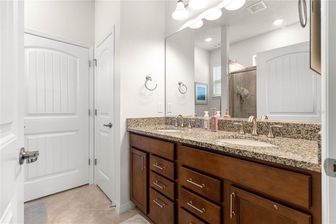 9725 SW 63rd Loop , Ocala, FL 34481 Photo