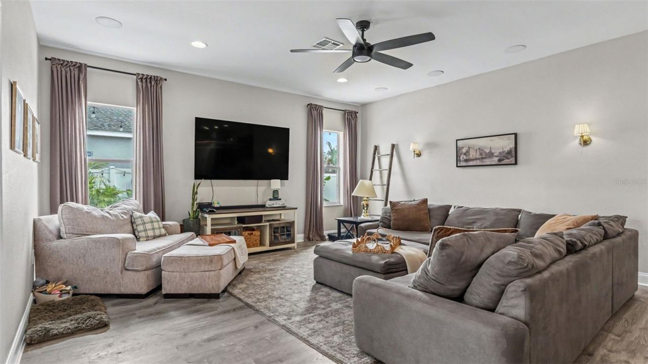 3580 Marsh Wren Street , Lakeland, FL 33811 Photo