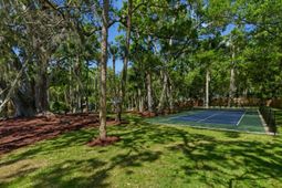 103 Oakview Lane photo 4