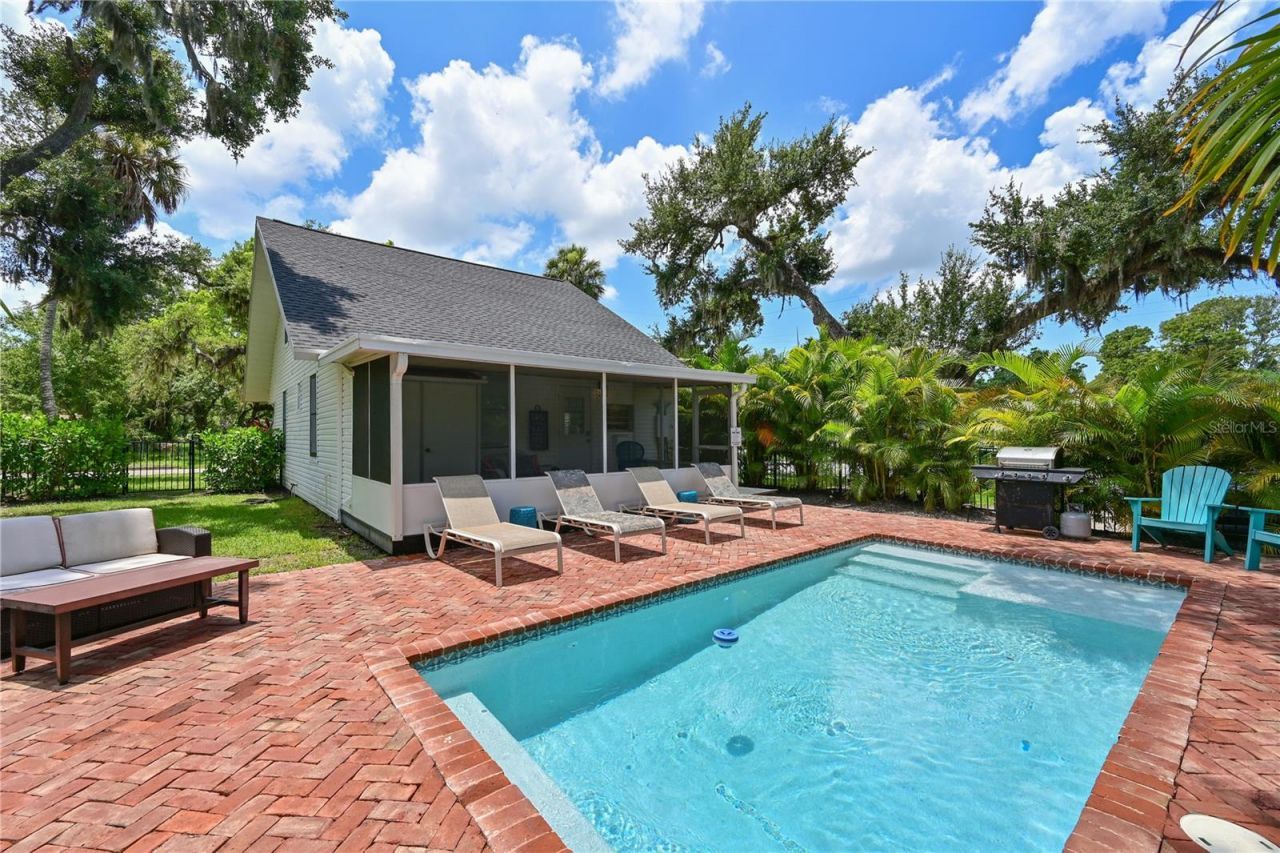 1318 6th Street W, Palmetto, FL 34221 Photo