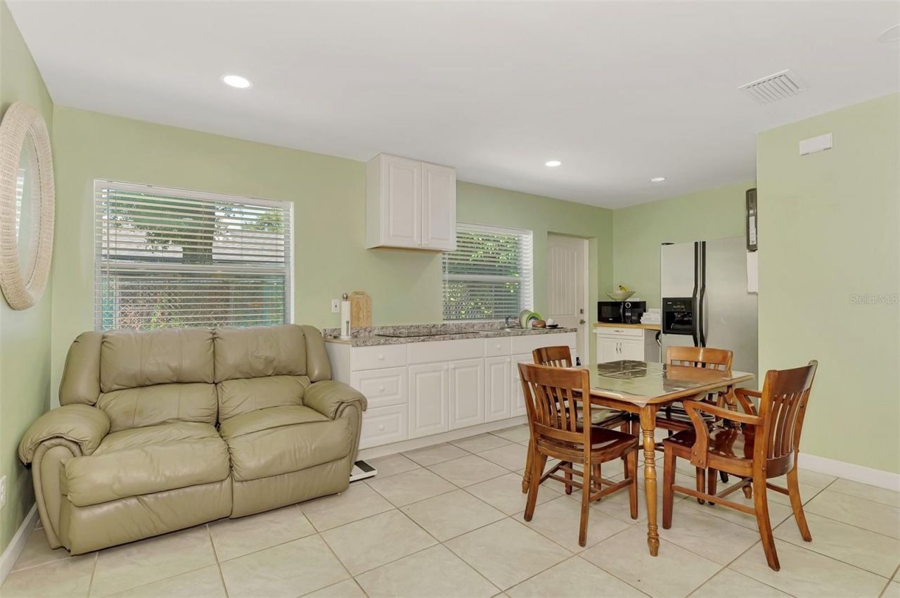 1420 19th Avenue W, Bradenton, FL 34205 Photo