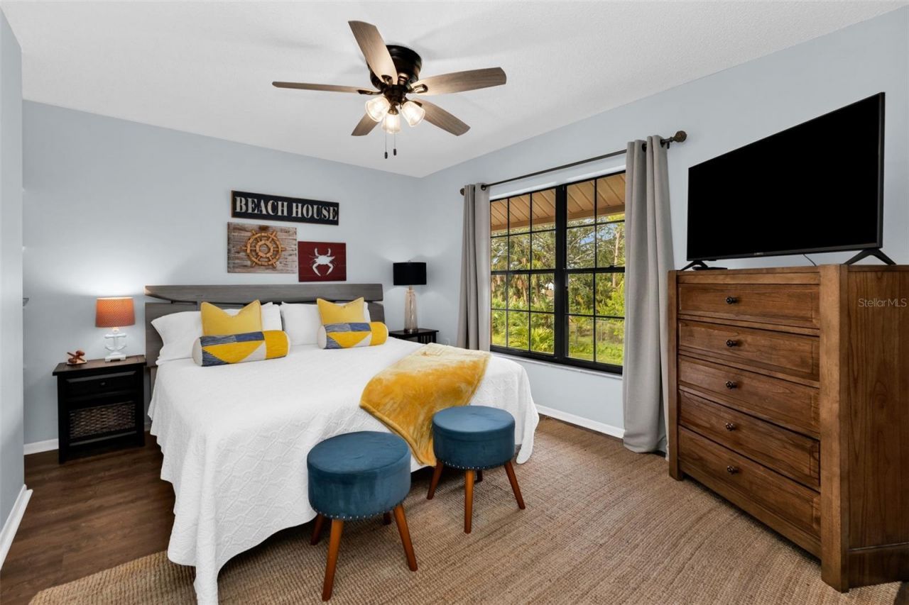 3013 Clark Road , Unit 6, Sarasota, FL 34231 Photo
