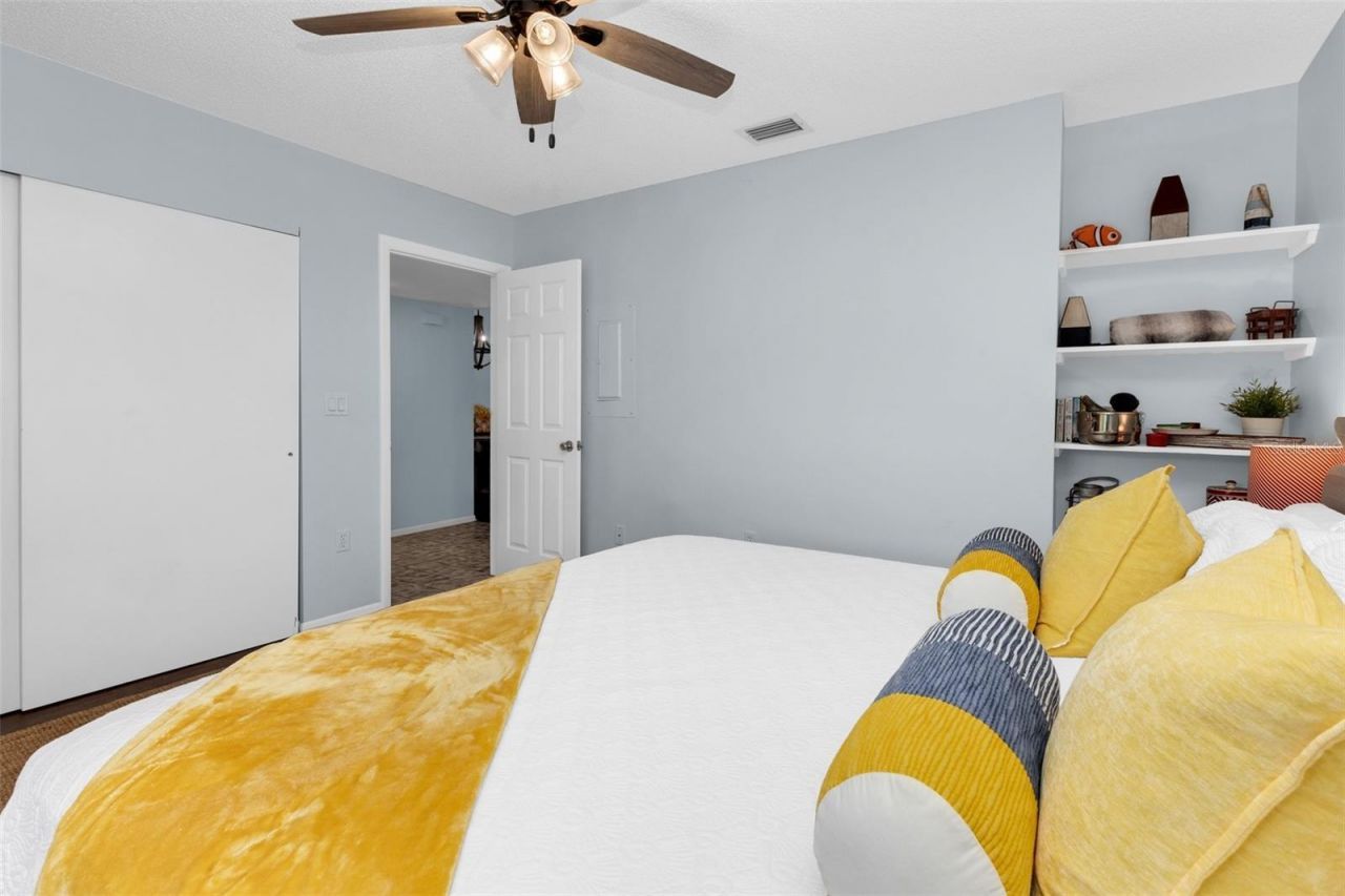 3013 Clark Road , Unit 6, Sarasota, FL 34231 Photo