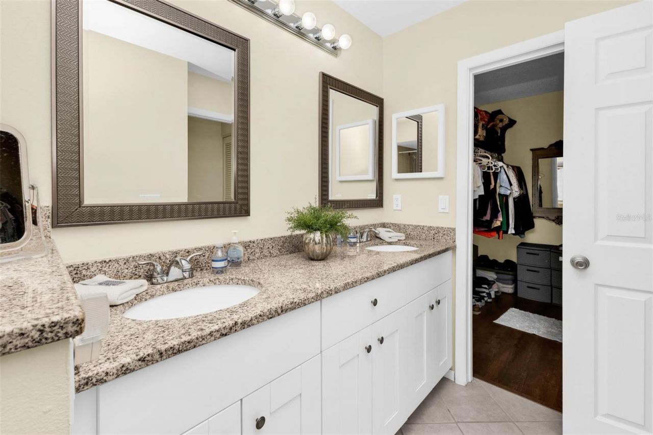 3013 Clark Road , Unit 6, Sarasota, FL 34231 Photo