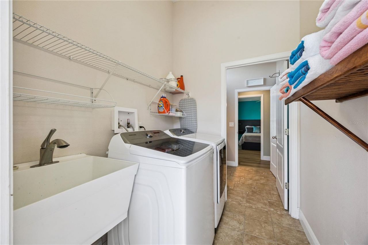 524 Lakehaven Circle, Orlando, FL 32828 Photo