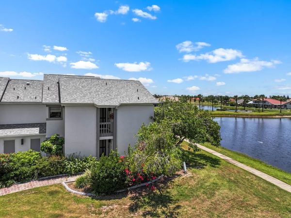 609 LIVELY DRIVE , Unit B, SUN CITY CENTER, FL 33573