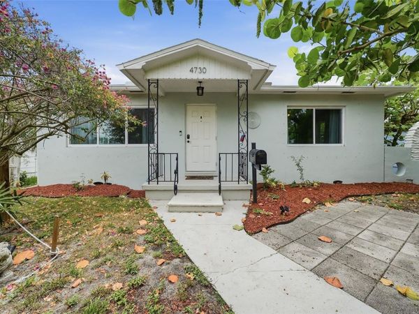 4730 BURLINGTON AVENUE N, ST PETERSBURG, FL 33713