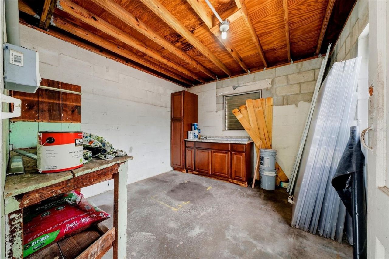 4730 Burlington Avenue N, Saint Petersburg, FL 33713 Photo