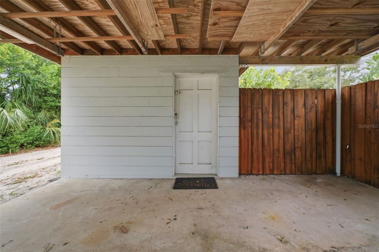 4730 Burlington Avenue N, Saint Petersburg, FL 33713 Photo