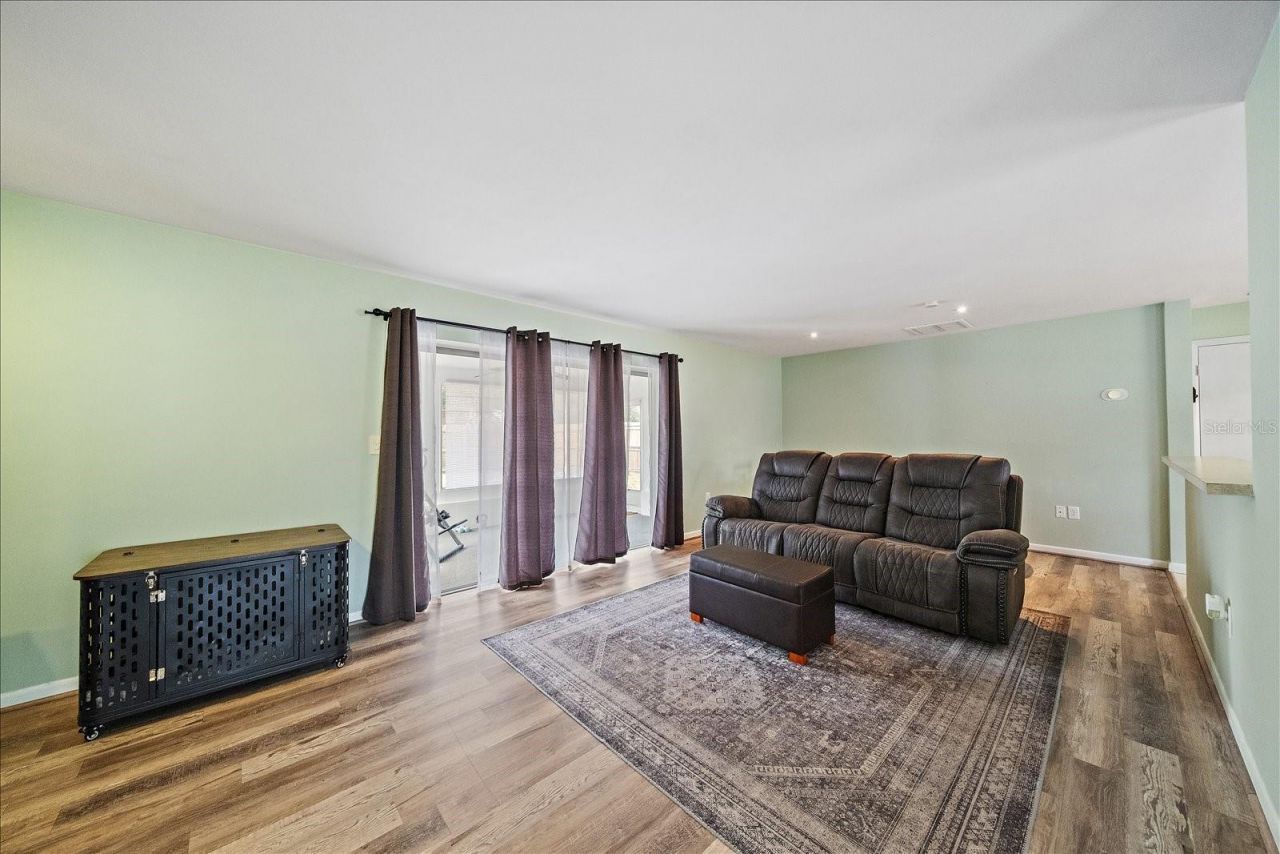 1210 Doris Drive, Sarasota, FL 34243 Photo