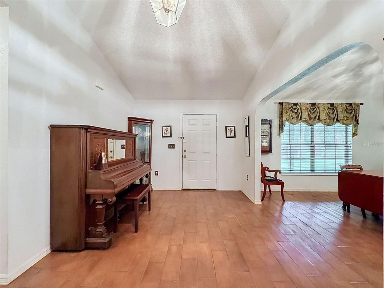 15234 Scanio, Spring Hill, FL 34610 Photo