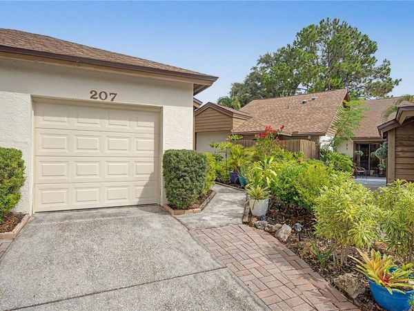 207 LIGHTHOUSE COURT , SAFETY HARBOR, FL 34695