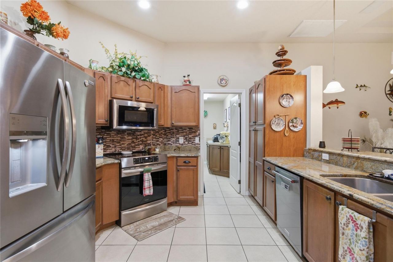 4 Milbark Drive , Homosassa, FL 34446 Photo