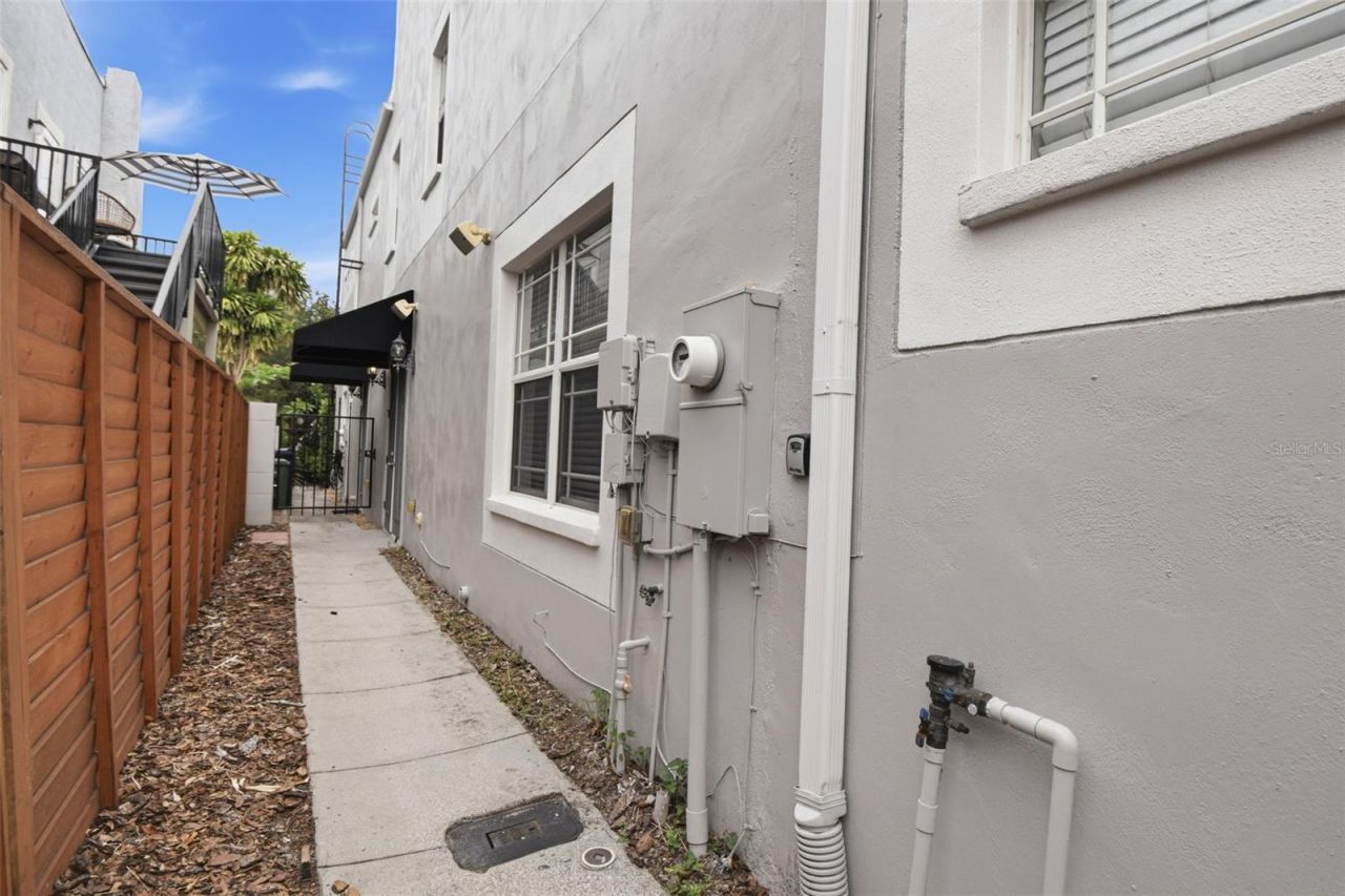 211 S Westland Avenue , Unit 1, Tampa, FL 33606 Photo