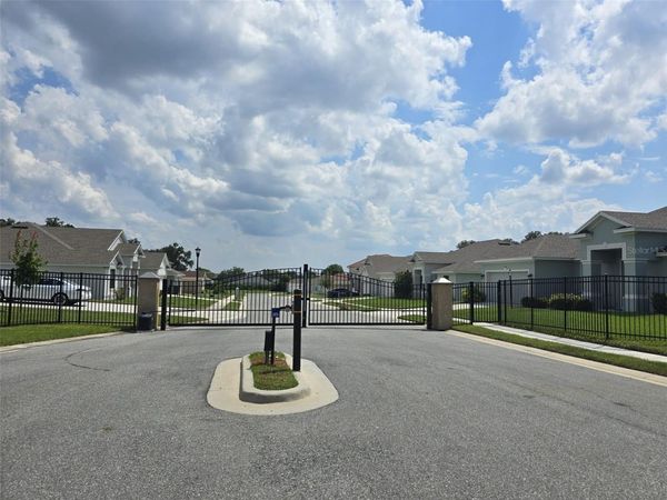 605 ARIA DR. , LAKELAND, FL 33813