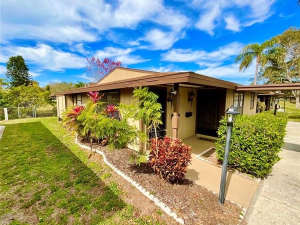 1980 TAHITIAN PLACE , Unit 15, DUNEDIN, FL 34698