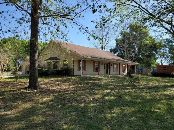 22819 NW 209TH TERRACE , HIGH SPRINGS, FL 32643