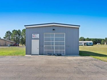22 Commerce Road , Babbitt, MN 55706