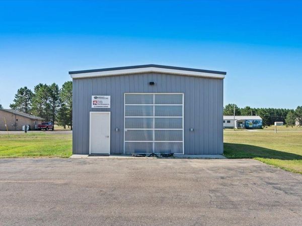 22 Commerce Road , Babbitt, MN 55706