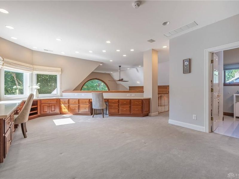 1724 W Rahn Road, Washington Township, OH 45459 Photo 48