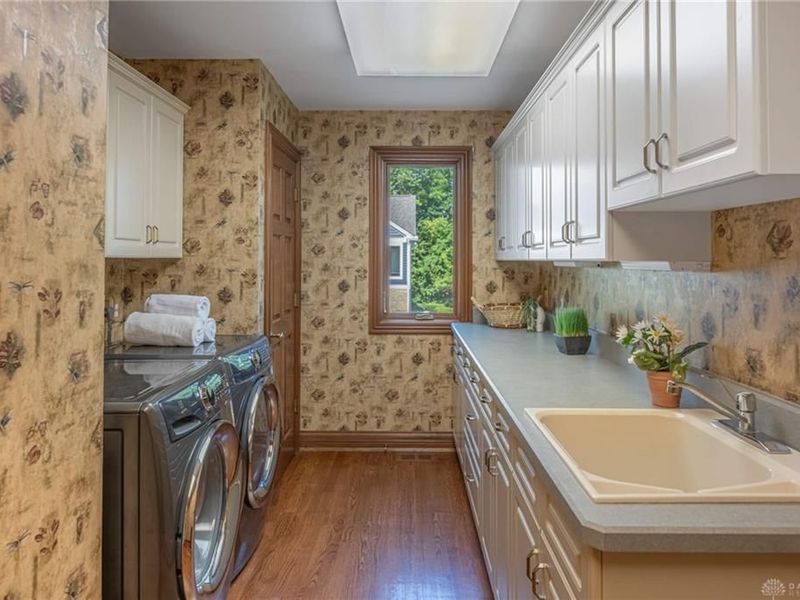 1724 W Rahn Road, Washington Township, OH 45459 Photo 48