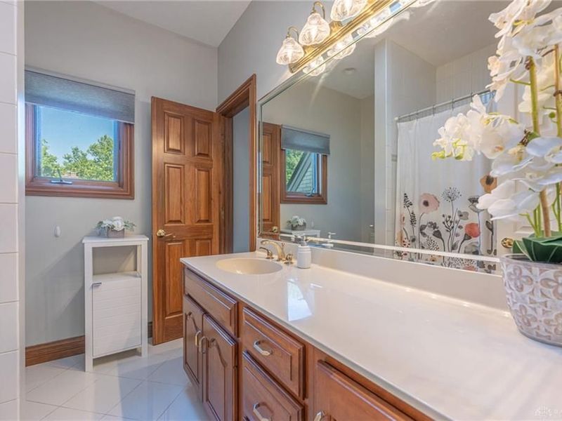 1724 W Rahn Road, Washington Township, OH 45459 Photo 52