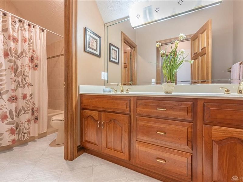 1724 W Rahn Road, Washington Township, OH 45459 Photo 59