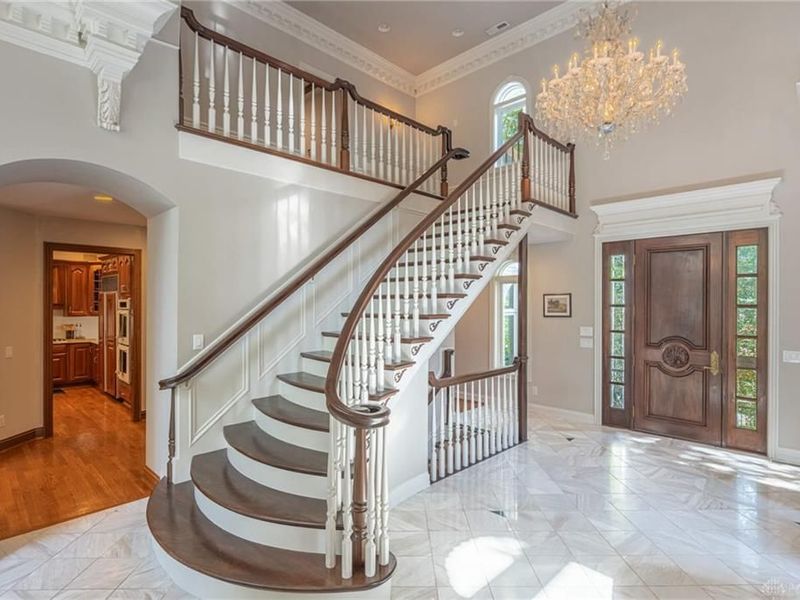 1724 W Rahn Road, Washington Township, OH 45459 Photo 9