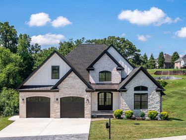717 Leander Drive, Forest, VA 24551
