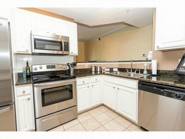 501 Knights Run , Tampa, FL 33602