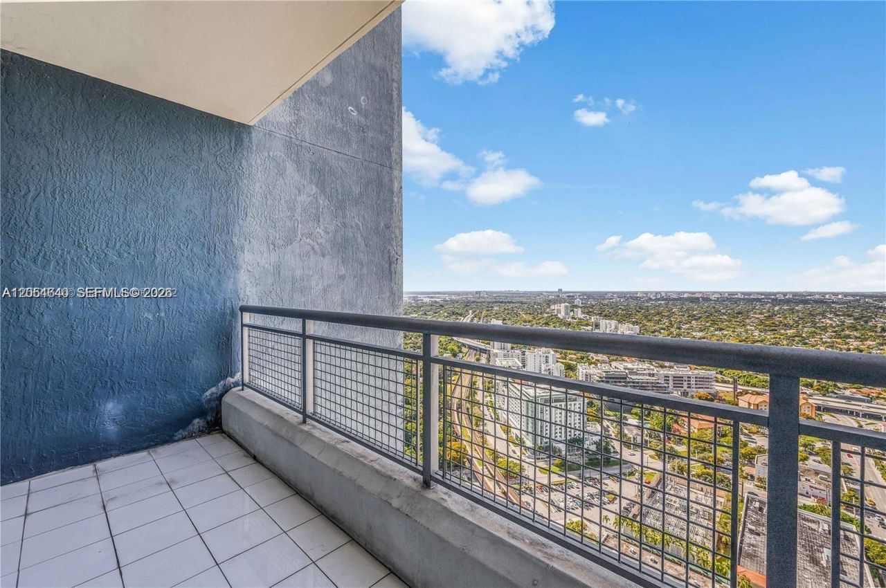 60 SW 13th St , Unit 3618, Miami, FL 33130 Photo