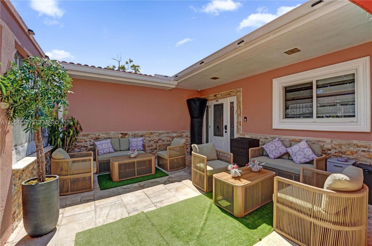 3701 Mckinley St, Hollywood, FL 33021 Photo