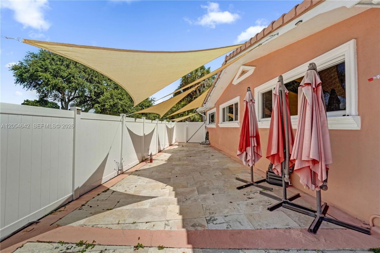 3701 Mckinley St, Hollywood, FL 33021 Photo