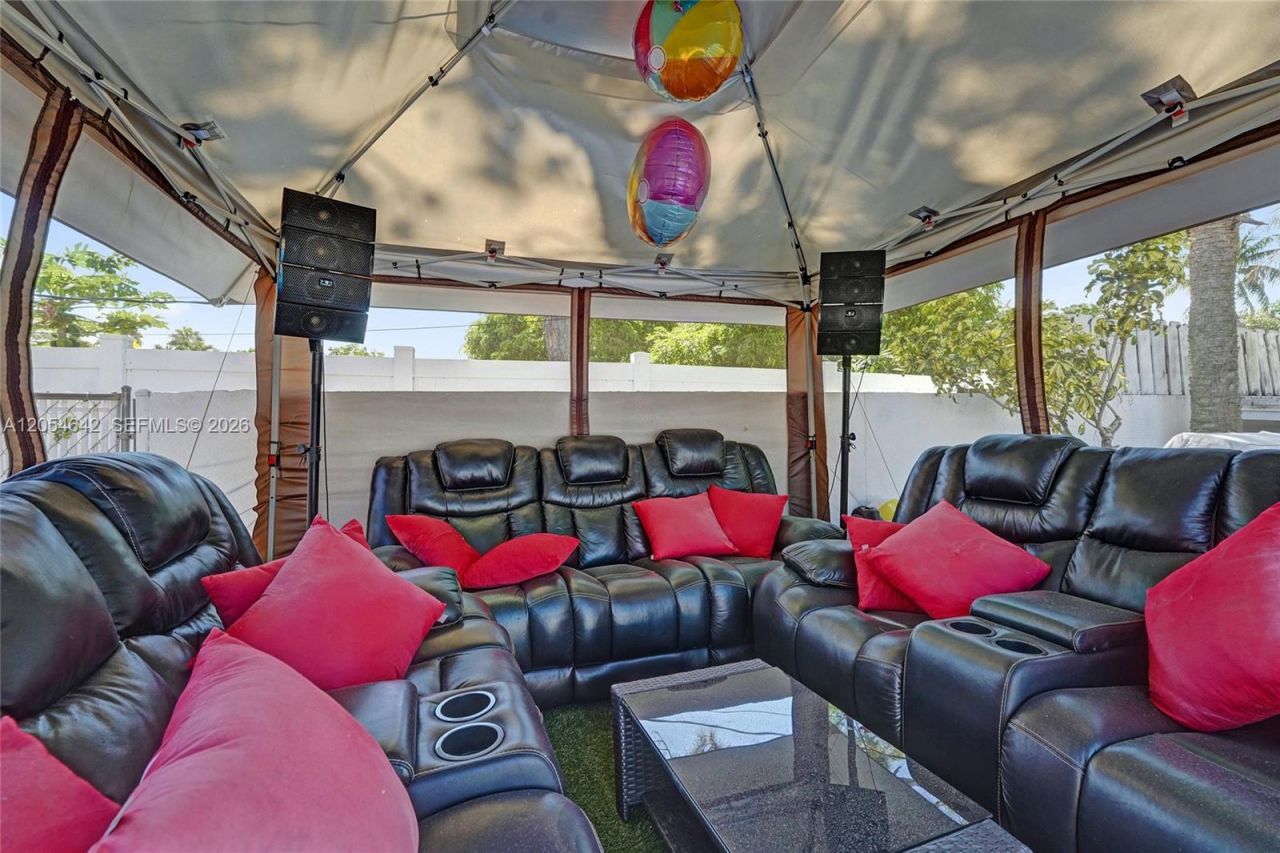 3701 Mckinley St, Hollywood, FL 33021 Photo