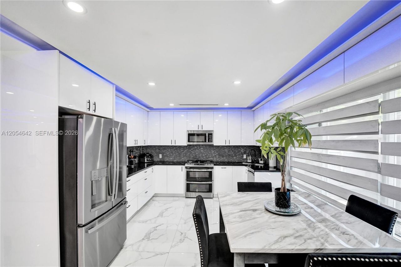 3701 Mckinley St, Hollywood, FL 33021 Photo