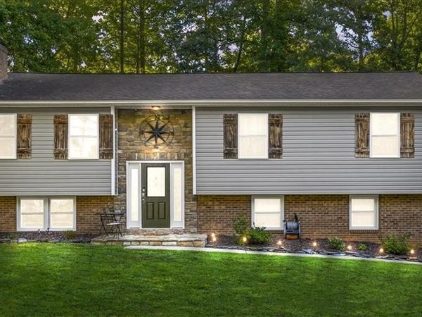 7191 Smokerise Lane, Kernersville, NC 27284