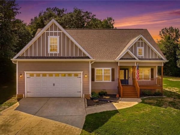 63 Pace Road , Toccoa, GA 30577