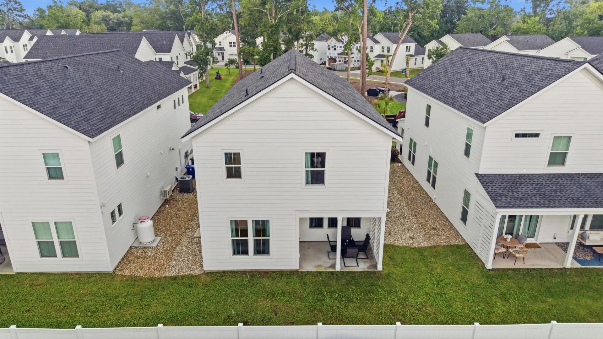 2616 Hillbourne Loop  Photo 32