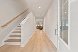 2616 Hillbourne Loop  photo 4