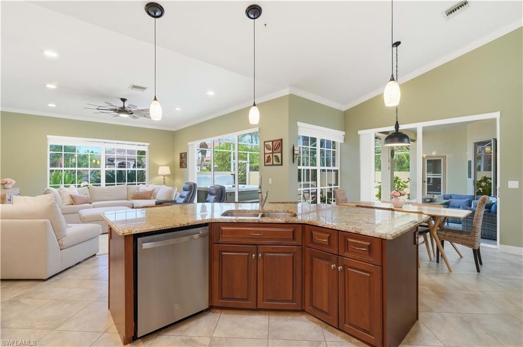 14860 Laguna Dr, Fort Myers, FL 33908 Photo