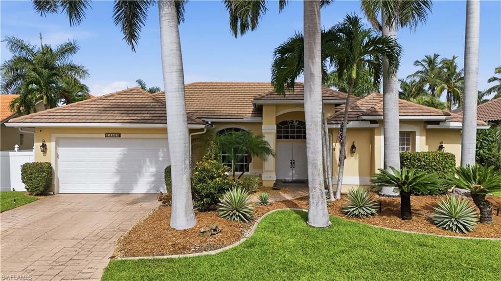 14860 Laguna Dr, Fort Myers, FL 33908 Photo