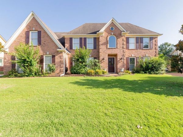 10191 WYNMANOR DR, Collierville, TN 38017