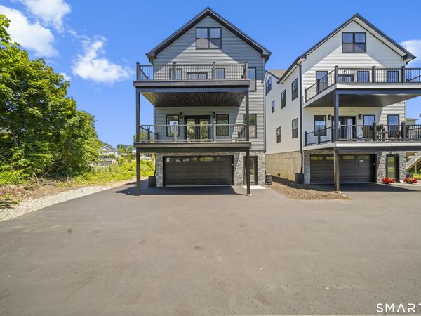 3 Chestnut, Milford, CT 06460